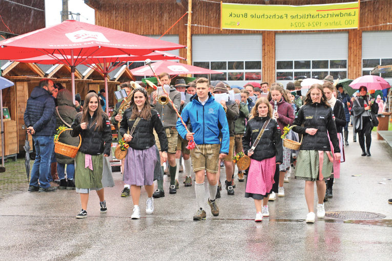 So bunt und  bedeutsam ist die Landwirtschaft.jpg © Sendlhofer So bunt und  bedeutsam ist die Landwirtschaft.jpg © Sendlhofer