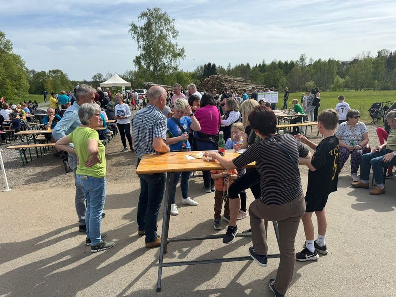 Aktivtag Wildbienen  © Die Bäuerinnen im Bezirk Waidhofen/Thaya Aktivtag Wildbienen  © Die Bäuerinnen im Bezirk Waidhofen/Thaya