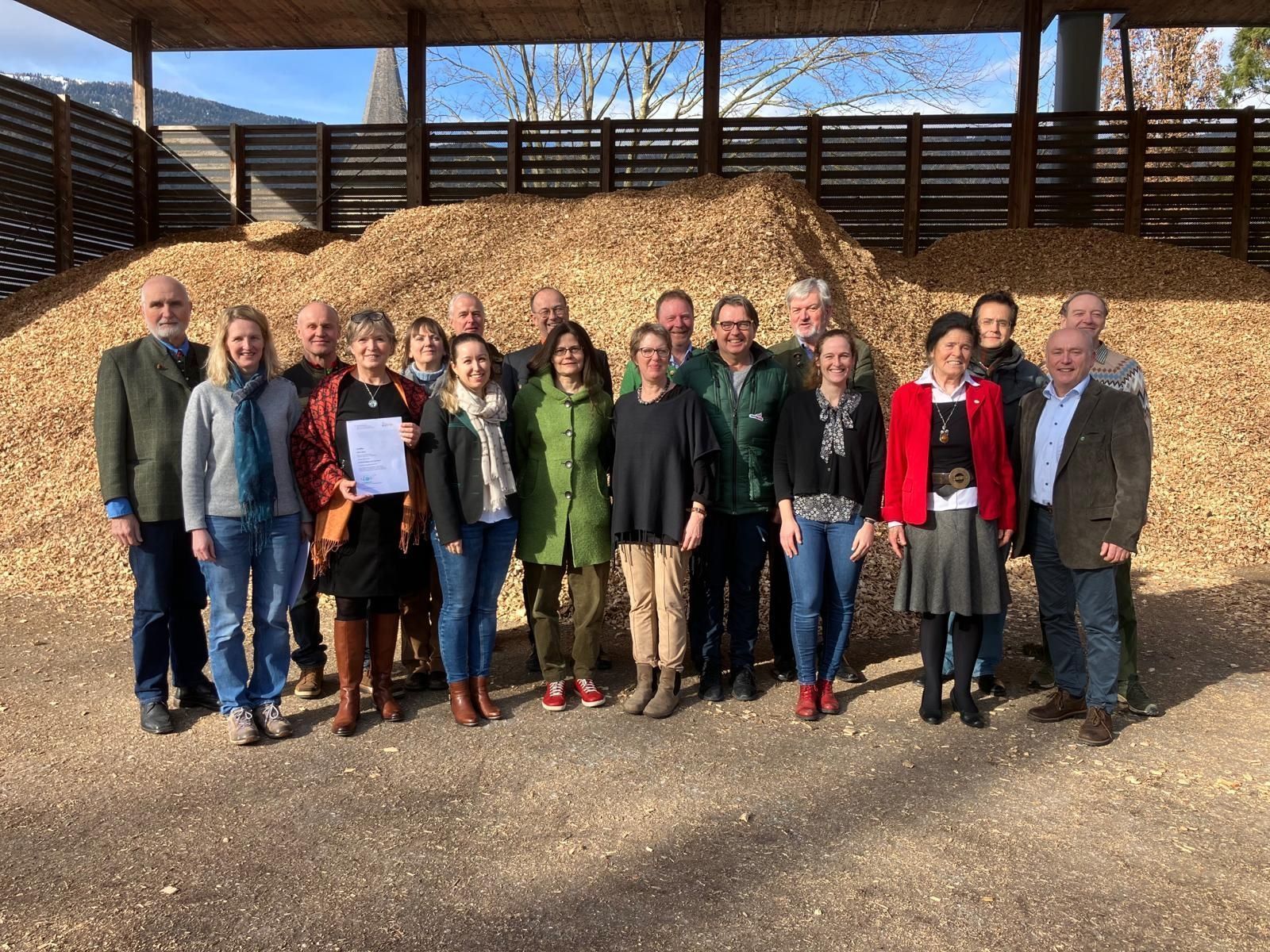 Abschlussfoto FAST Ossiach 2024.jpg © Hans Zöscher Abschlussfoto FAST Ossiach 2024.jpg © Hans Zöscher