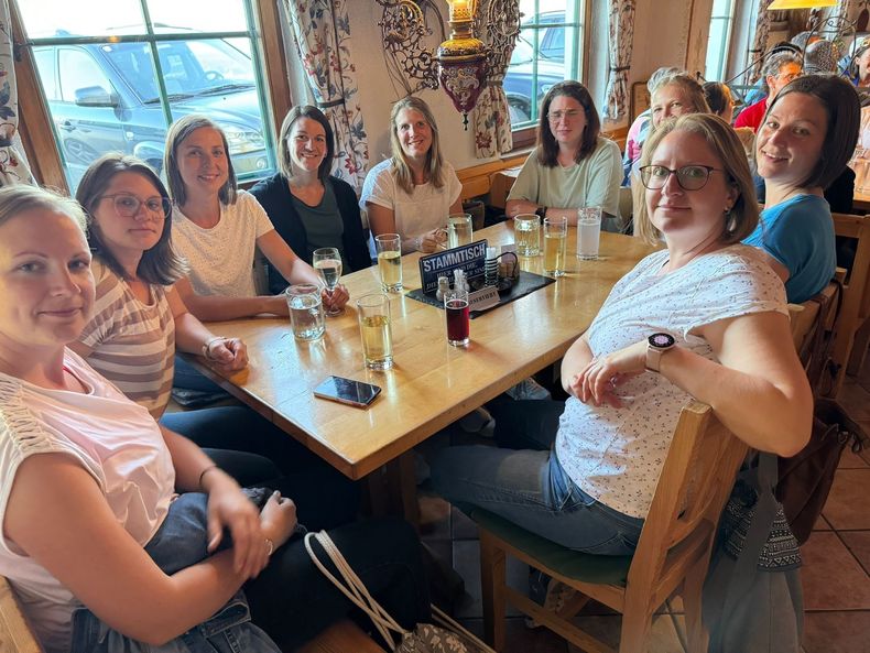 Heuriger 6.jpg Heuriger 6.jpg