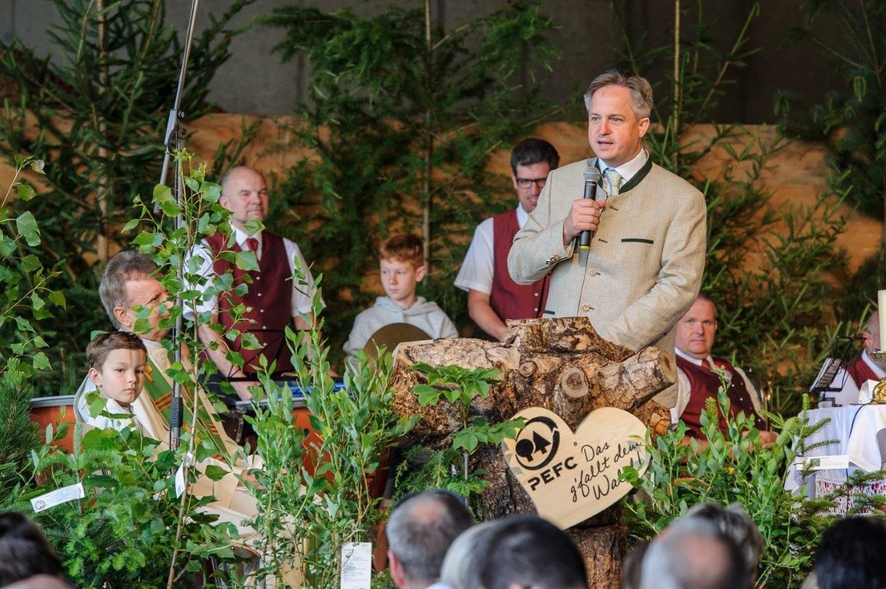 © Gerald Pfabigan © Gerald Pfabigan