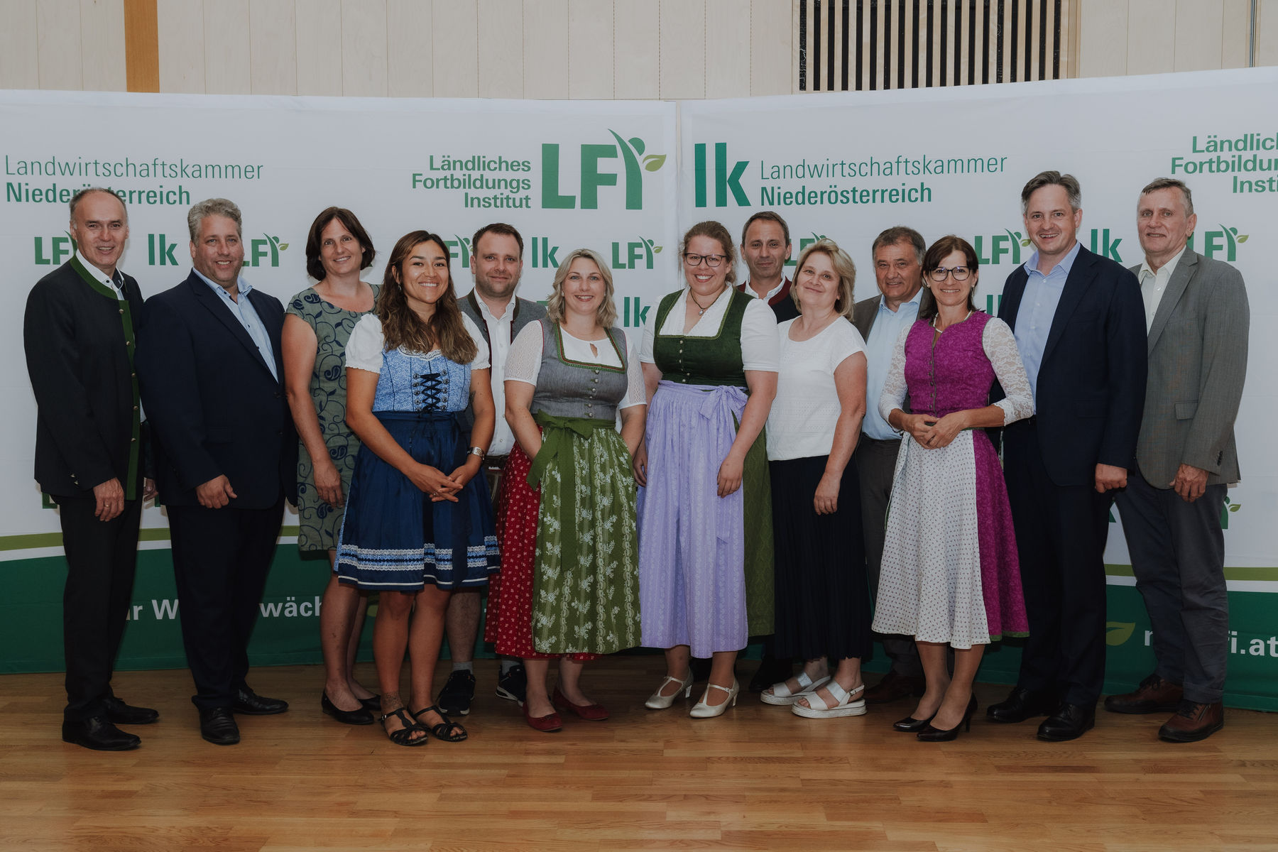 LFI_NOE_20240626_Zertifikatsverleihung_132_2SB03671_(c)SophieBalber.jpg © Sophie Balber/LFI NÖ LFI_NOE_20240626_Zertifikatsverleihung_132_2SB03671_(c)SophieBalber.jpg © Sophie Balber/LFI NÖ