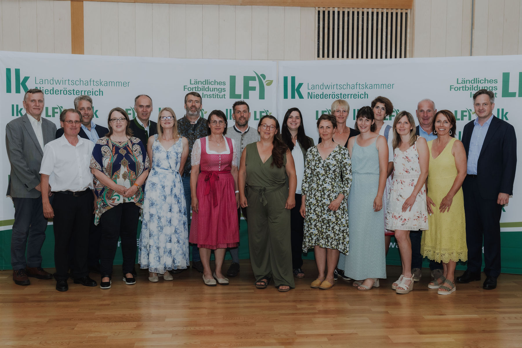 LFI_NOE_20240626_Zertifikatsverleihung_150_2SB03749_(c)SophieBalber.jpg © Sophie Balber/LFI NÖ LFI_NOE_20240626_Zertifikatsverleihung_150_2SB03749_(c)SophieBalber.jpg © Sophie Balber/LFI NÖ