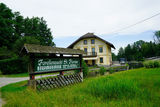 Forellenzucht in reinstem Quellwasser: Fischzucht Ebner in Helfpau/Uttendorf.jpg © Michael Hatheier