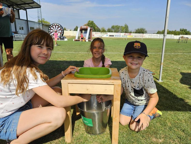 Bäueinnen beim Ferienabschluss Bäueinnen beim Ferienabschluss