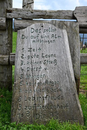 Zillhütte Gebote.jpg © Mooslechner Zillhütte Gebote.jpg © Mooslechner
