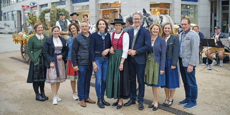 Erntedankfest Bregenz 1 4c ©Land Vorarlber 7Pro.TV (Mittel).jpg © Land Vorarlberg, 7Pro.TV Erntedankfest Bregenz 1 4c ©Land Vorarlber 7Pro.TV (Mittel).jpg © Land Vorarlberg, 7Pro.TV