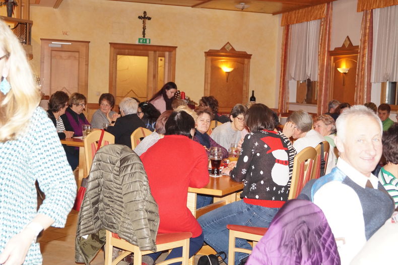 Adventfeier 2023 des Gebiet Weitra im Gasthaus Thaler in Gr.Otten. © Die Bäuerinnen im Gebiet Weitra Adventfeier 2023 des Gebiet Weitra im Gasthaus Thaler in Gr.Otten. © Die Bäuerinnen im Gebiet Weitra