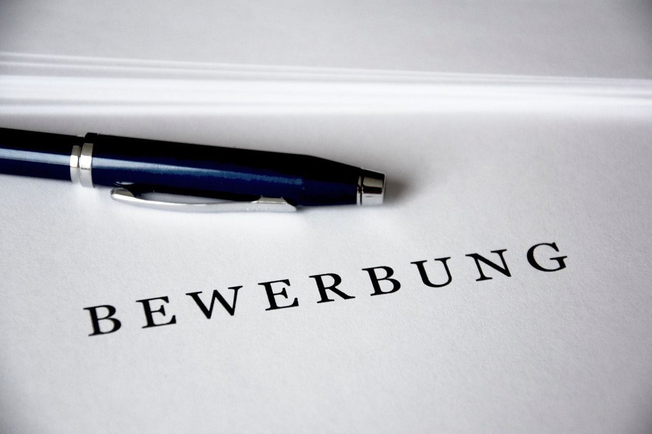 Bewerbung.jpg © Bild von Louis auf pixabay