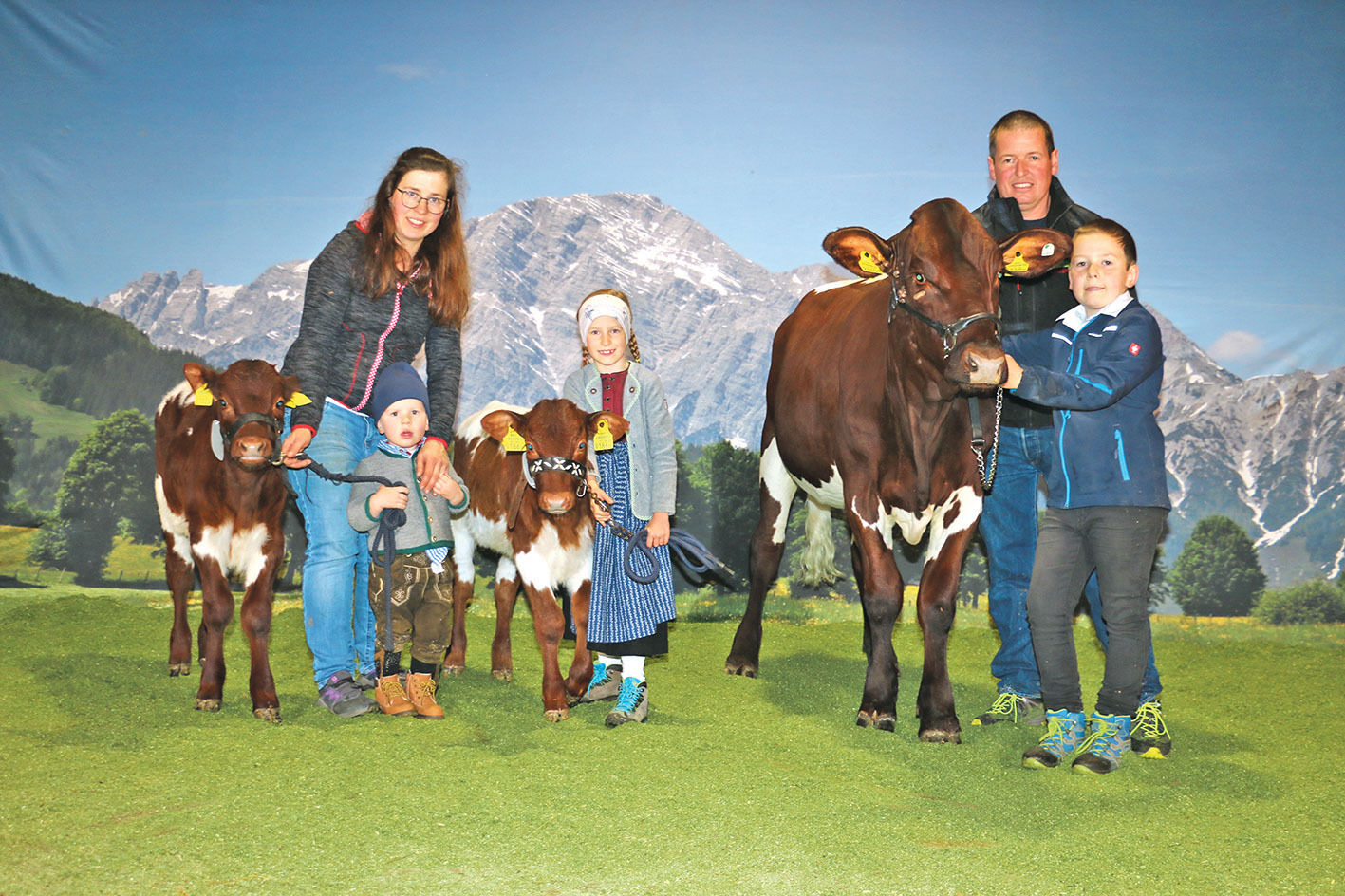 Die Züchterjugend feierte ein   grandioses Fest in Maishofen.jpg © Sendlhofer