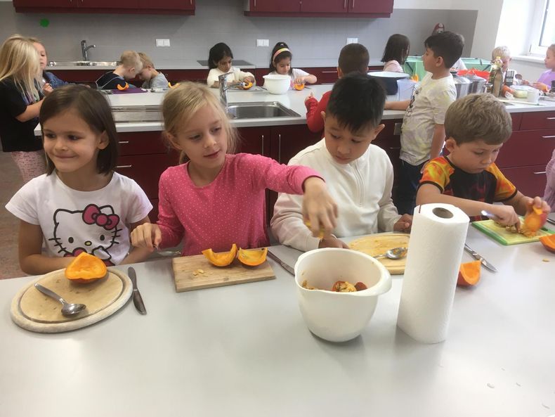 Schulaktion d. Bäuerinnen 2024 (8).jpg Schulaktion d. Bäuerinnen 2024 (8).jpg