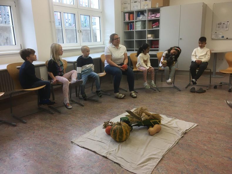 Schulaktion d. Bäuerinnen 2024 (33).jpg Schulaktion d. Bäuerinnen 2024 (33).jpg