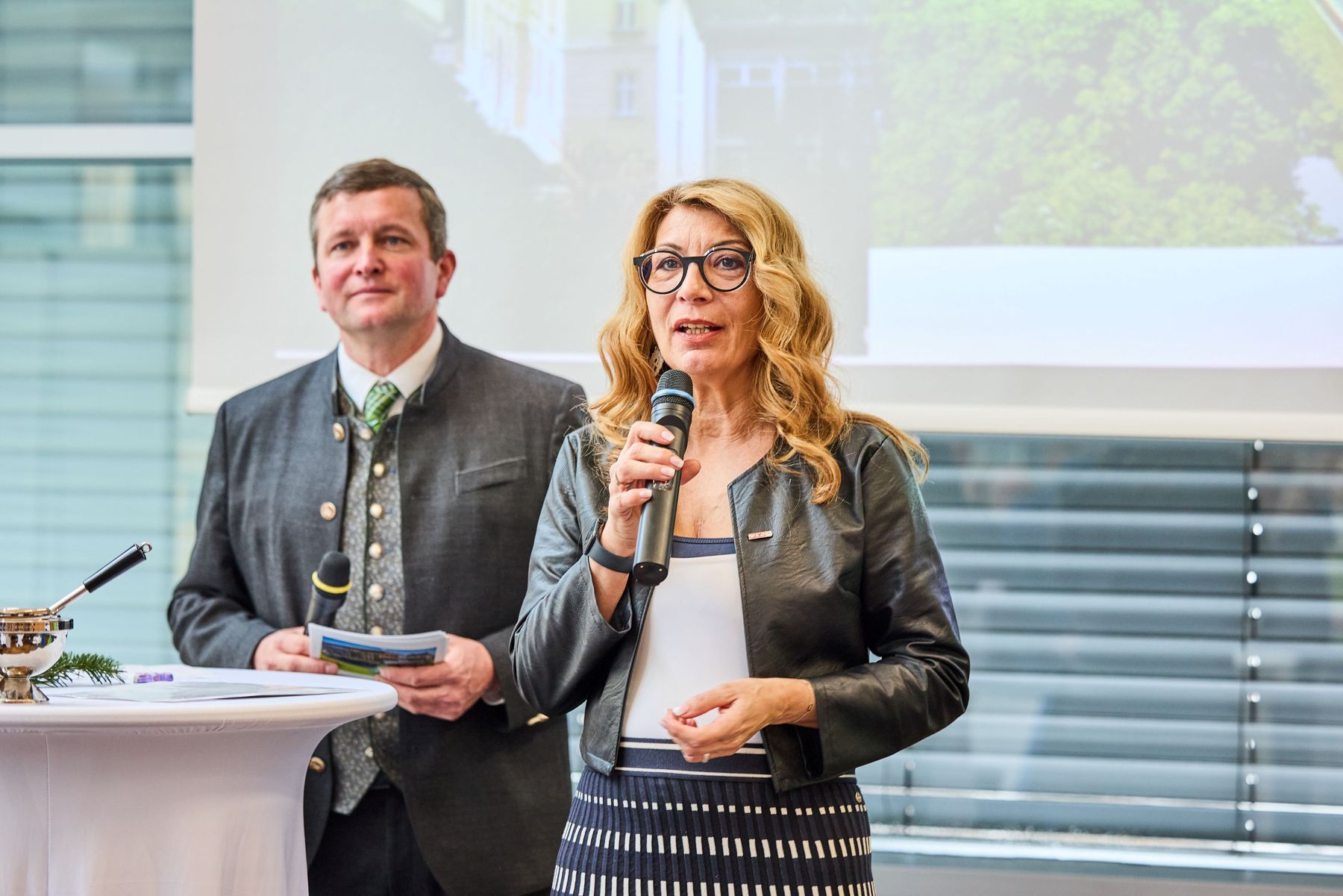 20-Jahre-Hausgemeinschaft_1268.jpg © Franz Gleiß 20-Jahre-Hausgemeinschaft_1268.jpg © Franz Gleiß