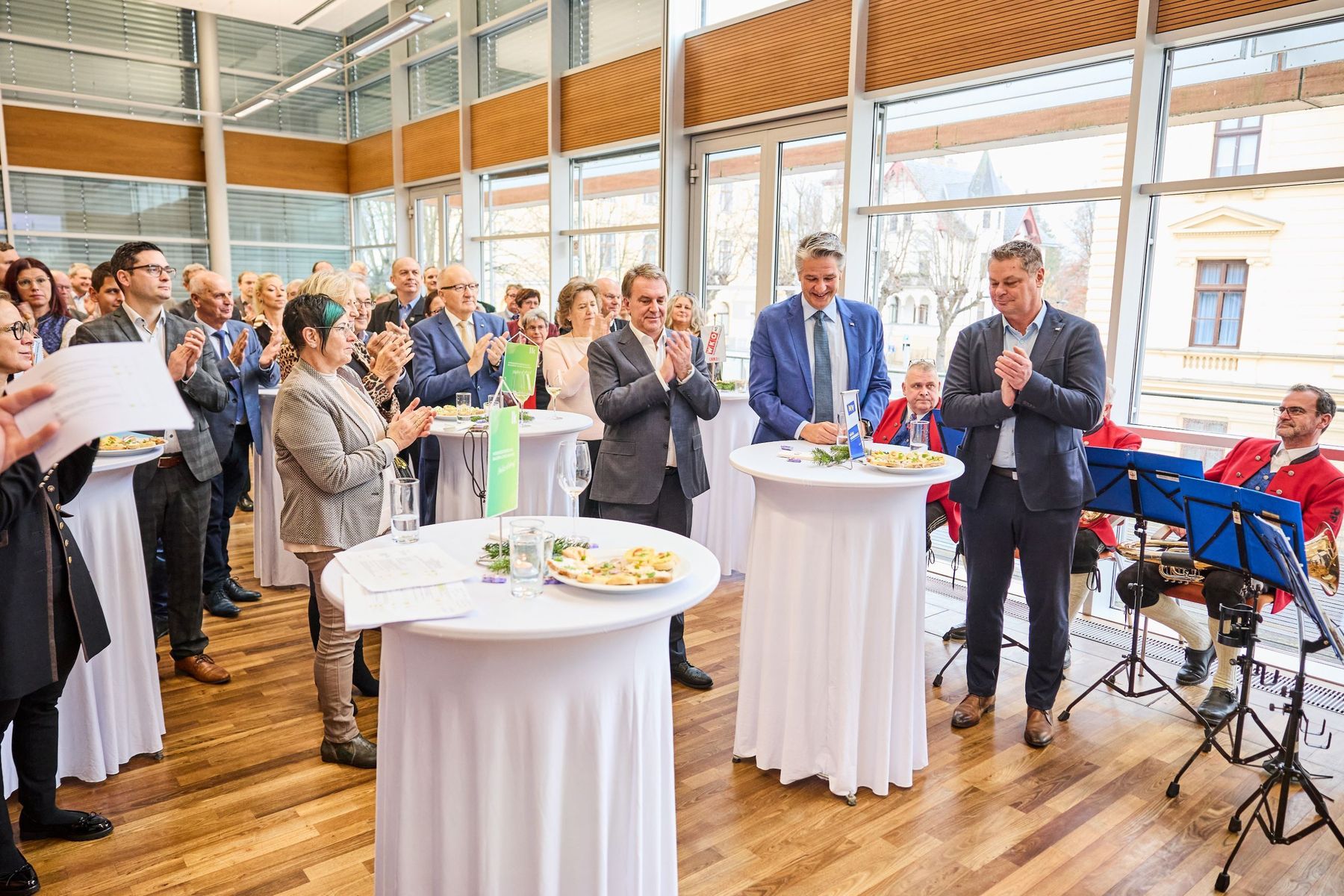 20-Jahre-Hausgemeinschaft_1314.jpg © Franz Gleiß 20-Jahre-Hausgemeinschaft_1314.jpg © Franz Gleiß