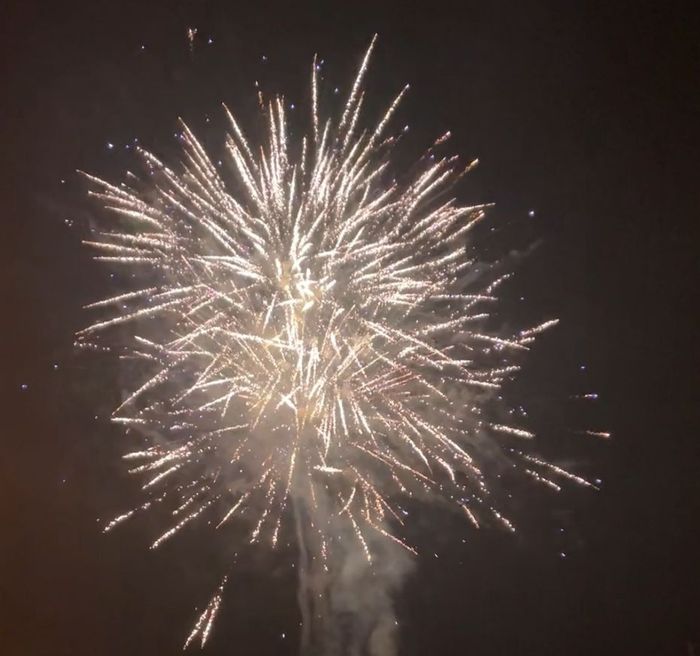 [1733751696414379_1.jpg]