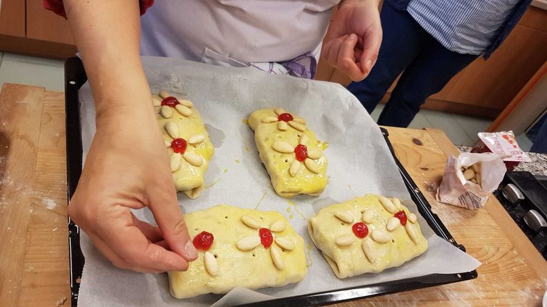 Mödling Weihnachtliche Backkunst.jpg Mödling Weihnachtliche Backkunst.jpg