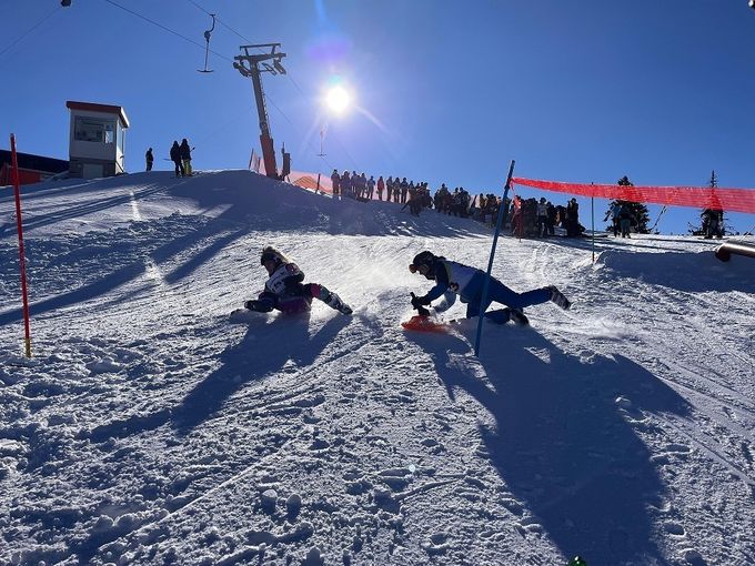 lj snowfun  Zipfelbobrennen.jpg