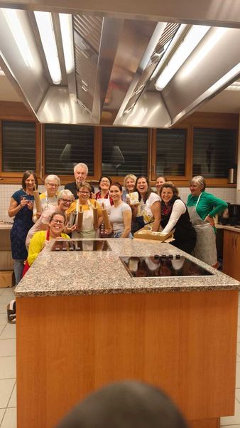 Nudelküche handgemacht & kreativ - Die Bäuerinnen im Bezirk Mödling.jpg Nudelküche handgemacht & kreativ - Die Bäuerinnen im Bezirk Mödling.jpg