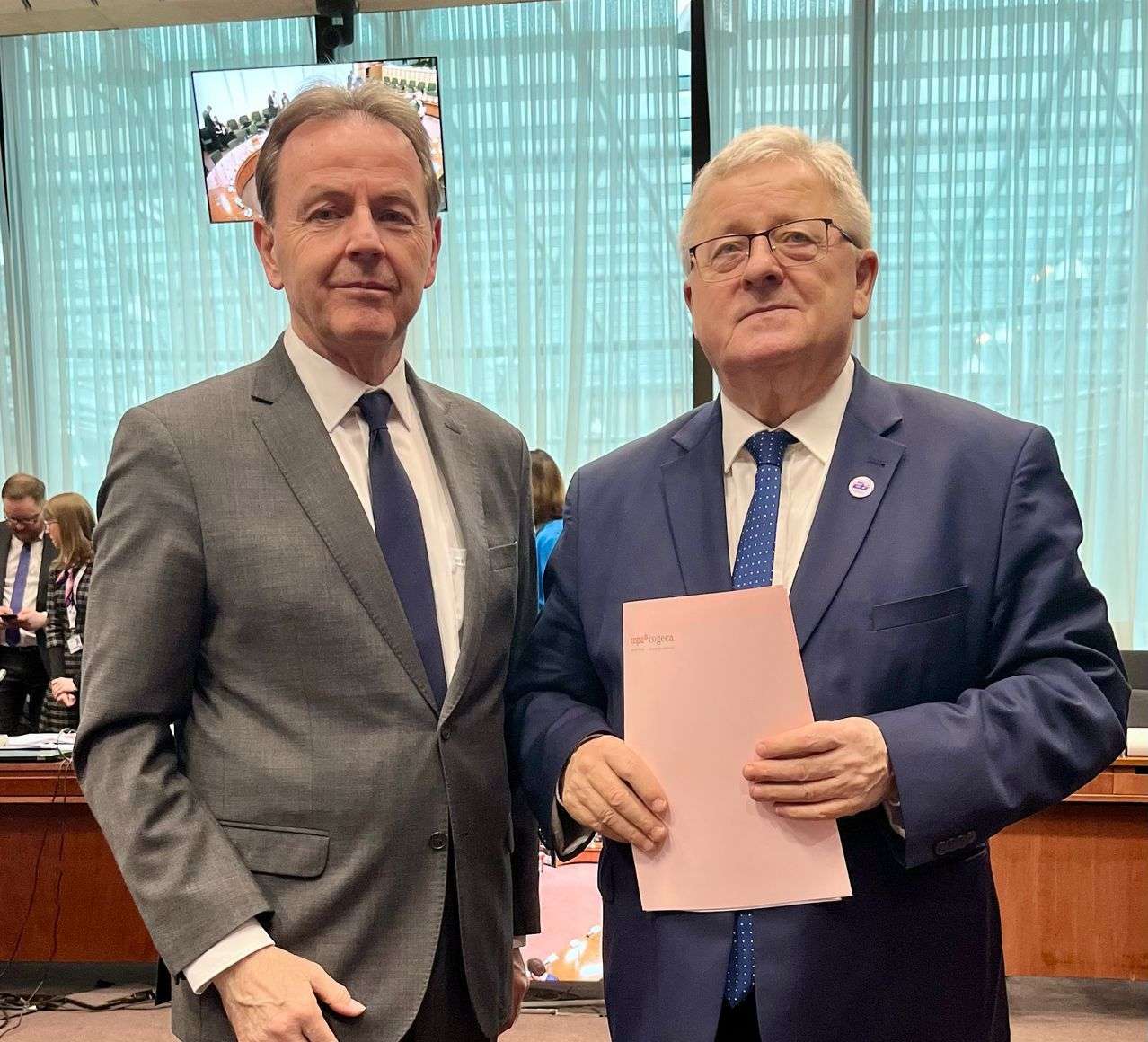 Treffen der Spitze des europäischen Bauern- und Genossenschaftsverbandes Copa-Cogeca mit dem polnischen EU-Ratsvorsitz.jpg © M. Gröger/LKÖ Treffen der Spitze des europäischen Bauern- und Genossenschaftsverbandes Copa-Cogeca mit dem polnischen EU-Ratsvorsitz.jpg © M. Gröger/LKÖ