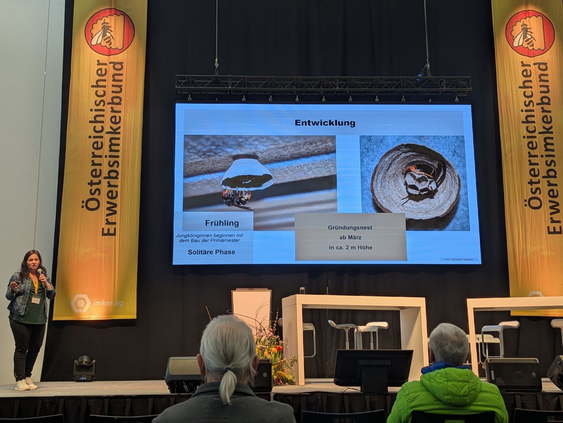174057014380984.jpg © Bienenzentrum OÖ/Frühwirth 174057014380984.jpg © Bienenzentrum OÖ/Frühwirth