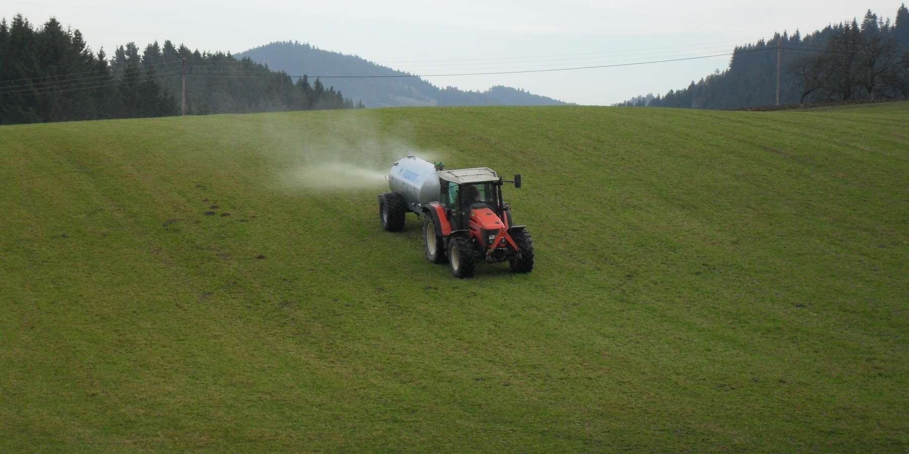 Ausbringung_von_Hausabwässern.jpg © BWSB/Hölzl Ausbringung_von_Hausabwässern.jpg © BWSB/Hölzl