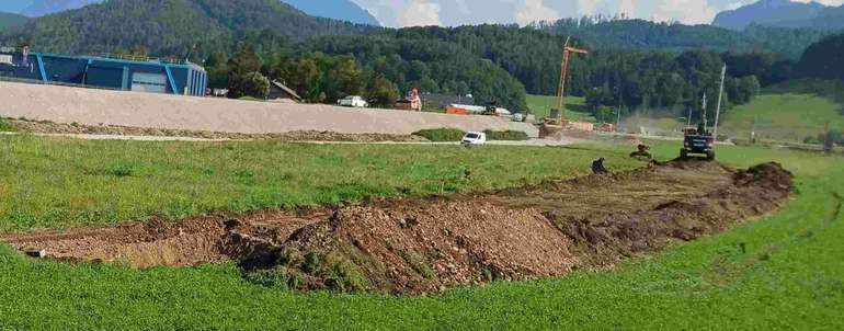 Baggerarbeiten_Grünland.jpg © LK OÖ/Mandl Baggerarbeiten_Grünland.jpg © LK OÖ/Mandl
