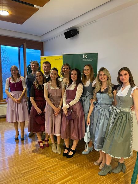 Tag der Bäuerinnen und Frauen im ländlichen Raum im Bezirk Mödling.jpg Tag der Bäuerinnen und Frauen im ländlichen Raum im Bezirk Mödling.jpg