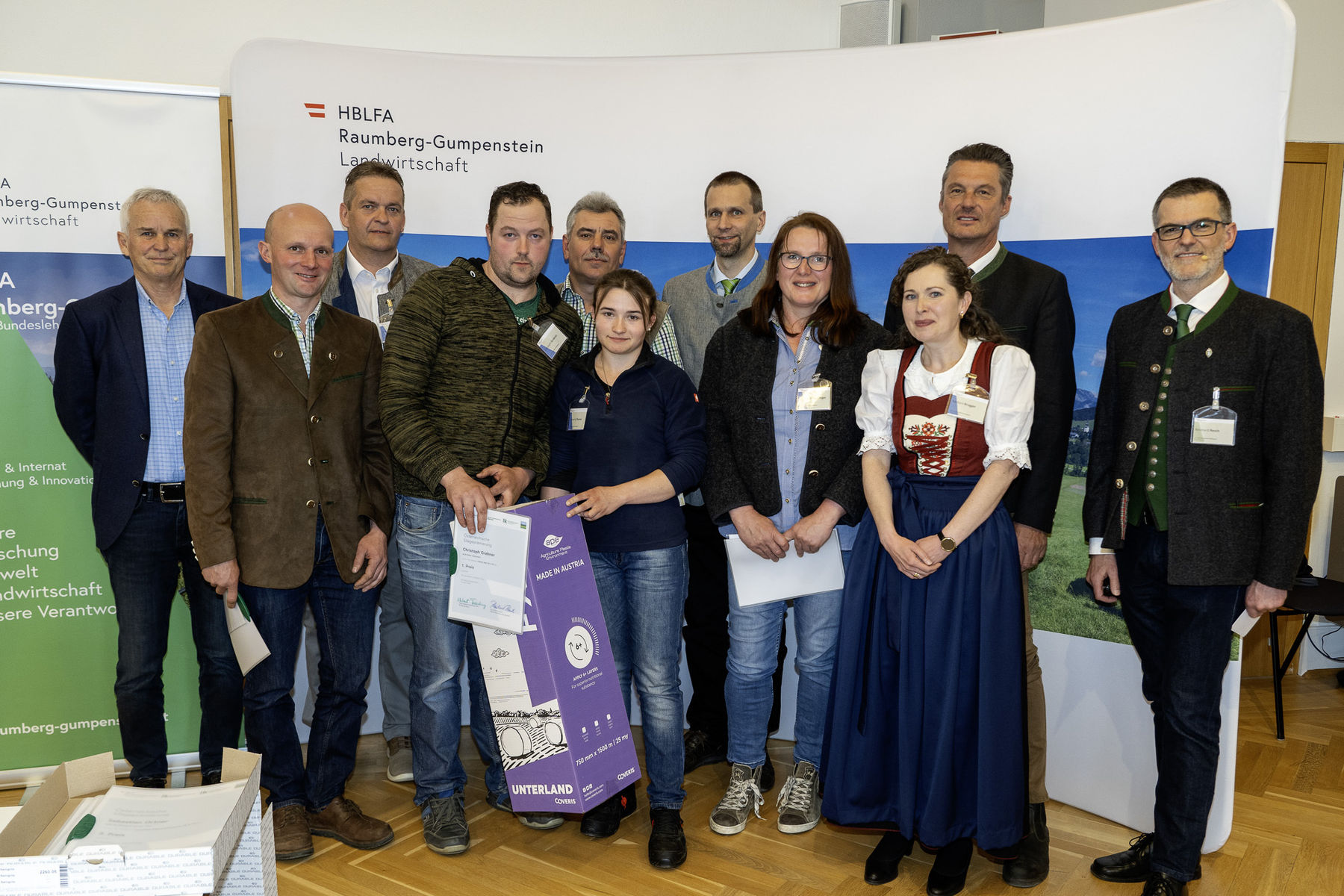 05 Gärheu Gruppe.jpg © HBLFA Raumberg-Gumpenstein