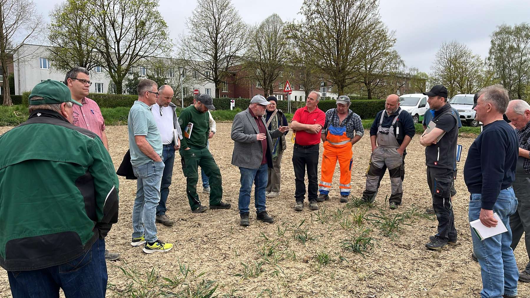 Frühjahrs-Feldbegehung in Sankt Florian, 15. April 2025