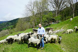 Der Vielfalt in Stall, Wiese und Garten verschrieben.jpg © Etter