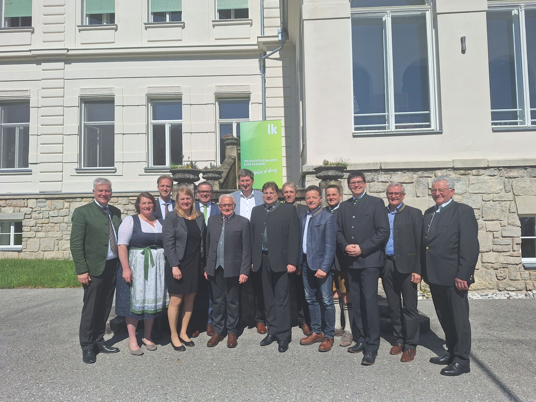 20250428_104233.jpg © BBK W/Y 20250428_104233.jpg © BBK W/Y