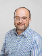 Ehrenbruster Robert-1(c)Georg Pomassl-LK Niederösterreich.jpg