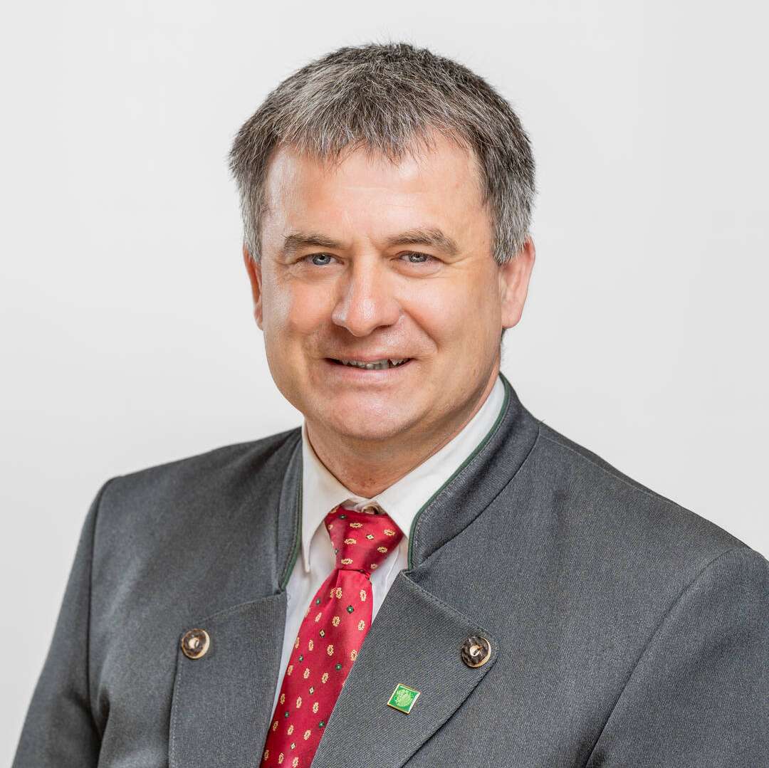 preview-jpg-Maier_Georg-2(c)Georg Pomassl-LK Niederösterreich.jpg © NÖ LK preview-jpg-Maier_Georg-2(c)Georg Pomassl-LK Niederösterreich.jpg © NÖ LK