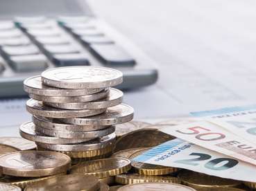 Geld neu©AdobeStock_141247049 (Mittel).jpg © Adobe Stock Geld neu©AdobeStock_141247049 (Mittel).jpg © Adobe Stock