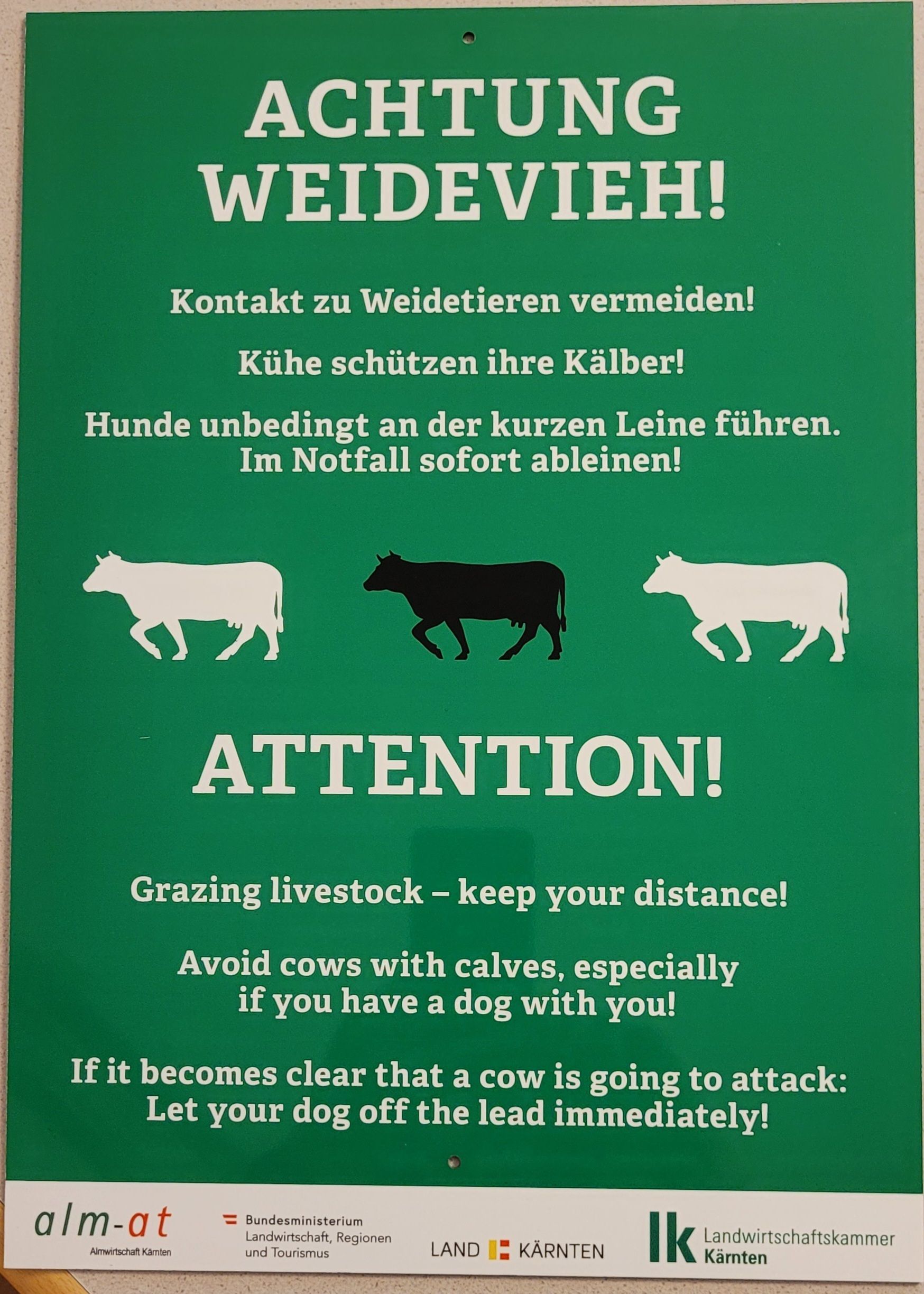 Achtung Weidevieh.jpg © LK Kärnten