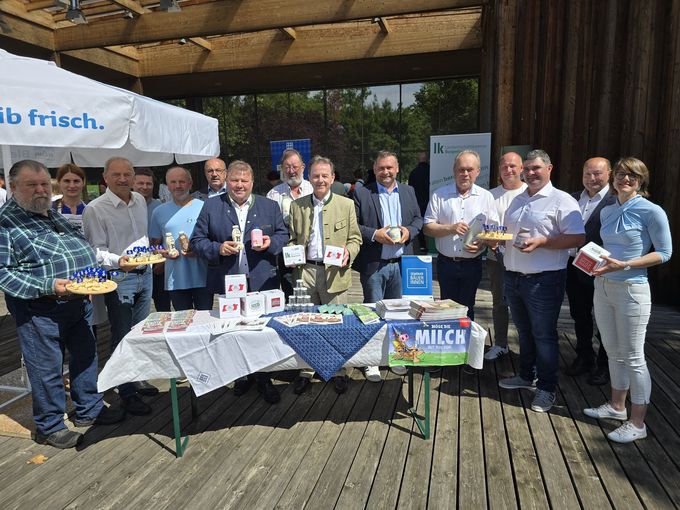 Weltmilchtag 2025.jpg © LKBgld_Tesch-Wessely