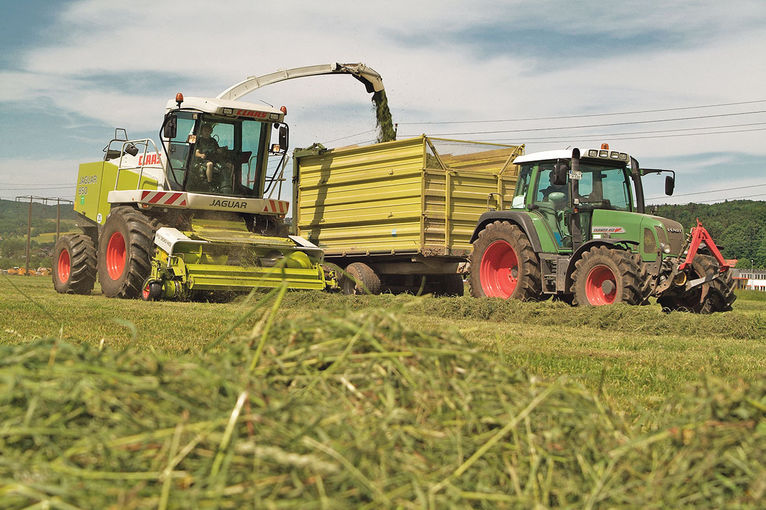 Erfolgsfaktoren für eine perfekte Grassilagequalität.jpg © Dürnberger Erfolgsfaktoren für eine perfekte Grassilagequalität.jpg © Dürnberger