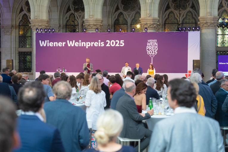 Weinpreis 2025 (3).jpg © stadtwienmarketing/Simon Grissemann Weinpreis 2025 (3).jpg © stadtwienmarketing/Simon Grissemann