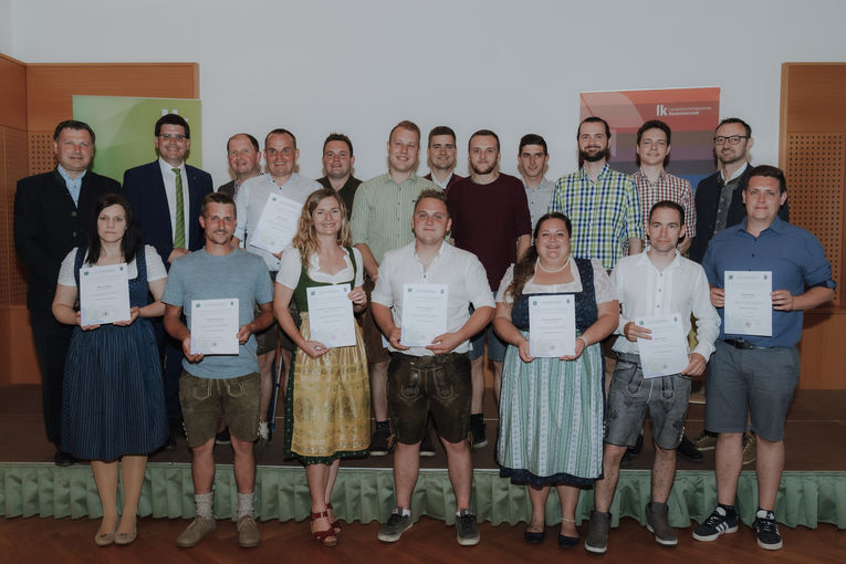 FA-Briefverleihung_2025 OE AM WY.jpg © LK NÖ-Sophie Balber