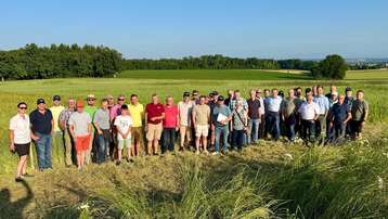 Sommerinfoabend der Boden.Wasser.Schutz.Beratung in Holzhausen, 12. Juni 2025 Sommerinfoabend der Boden.Wasser.Schutz.Beratung in Holzhausen, 12. Juni 2025
