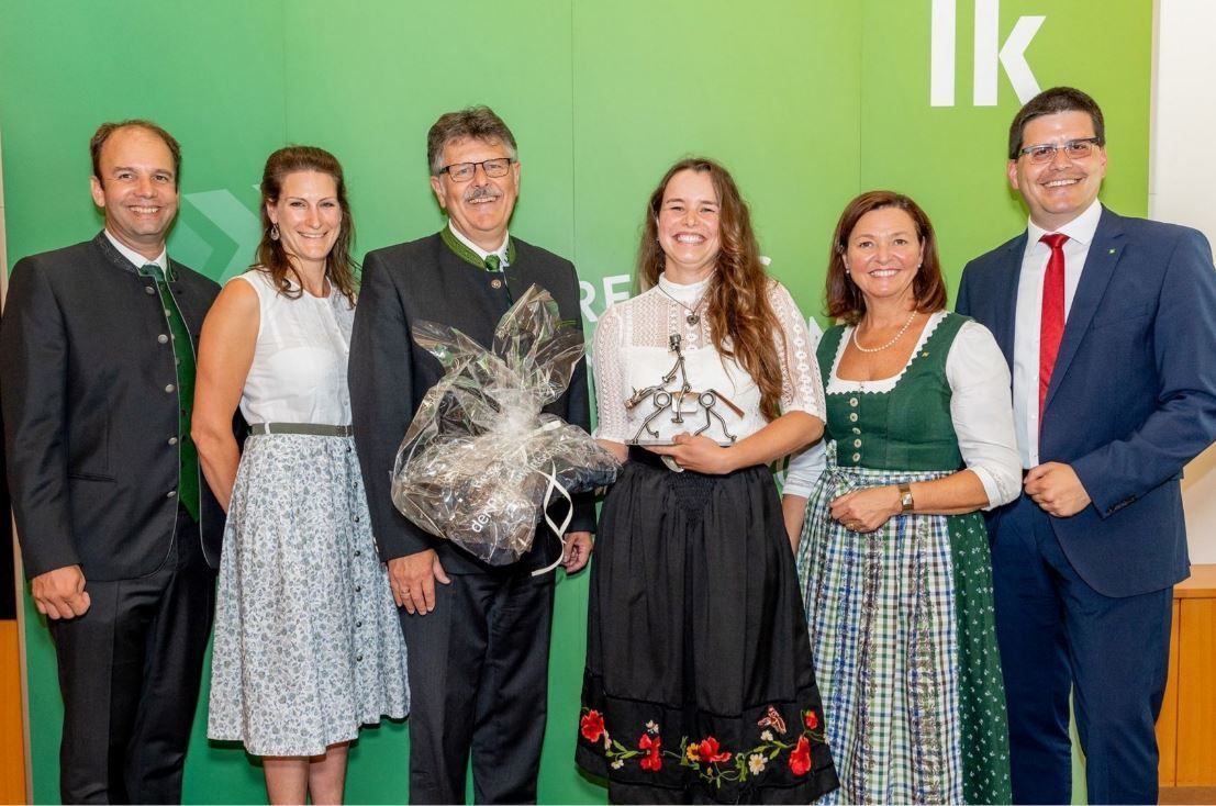 Die neuen Meister_Julia2_2025.jpg © Georg Pomassl | LK NÖ Die neuen Meister_Julia2_2025.jpg © Georg Pomassl | LK NÖ