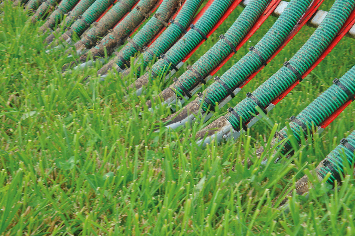 Nährstoffe statt  Verlusten mit  moderner Ausbringung.jpg © Archiv Nährstoffe statt  Verlusten mit  moderner Ausbringung.jpg © Archiv