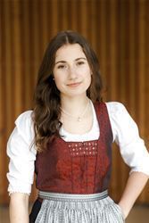 Polz Eva.jpg © Archiv