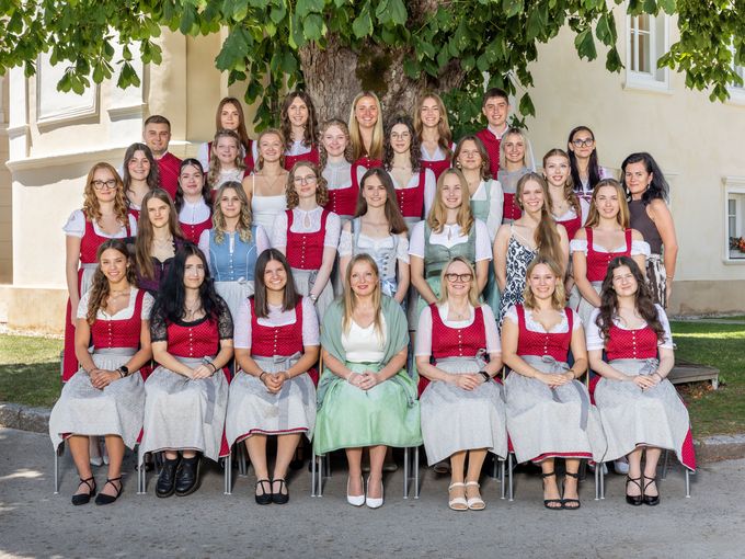 HBLA Pitzelstätten Absolventen des 5-jährigen Jahrgangs „Informations- und Umweltmanagement.jpg © Sandra Matanovic
