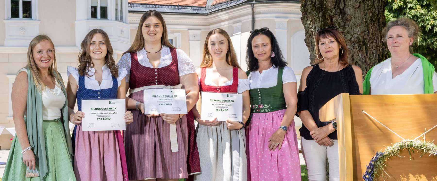 HBLA Pitzelstätten Rostock-Preisträgerinnen.jpg © Sandra Matanovic
