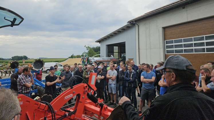 Feldbegehung bei Familie Raindl in Waldneukirchen, 15. Juli 2025