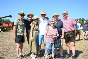 Nostalgiepflügen_8.jpg © S.Pohl Nostalgiepflügen_8.jpg © S.Pohl