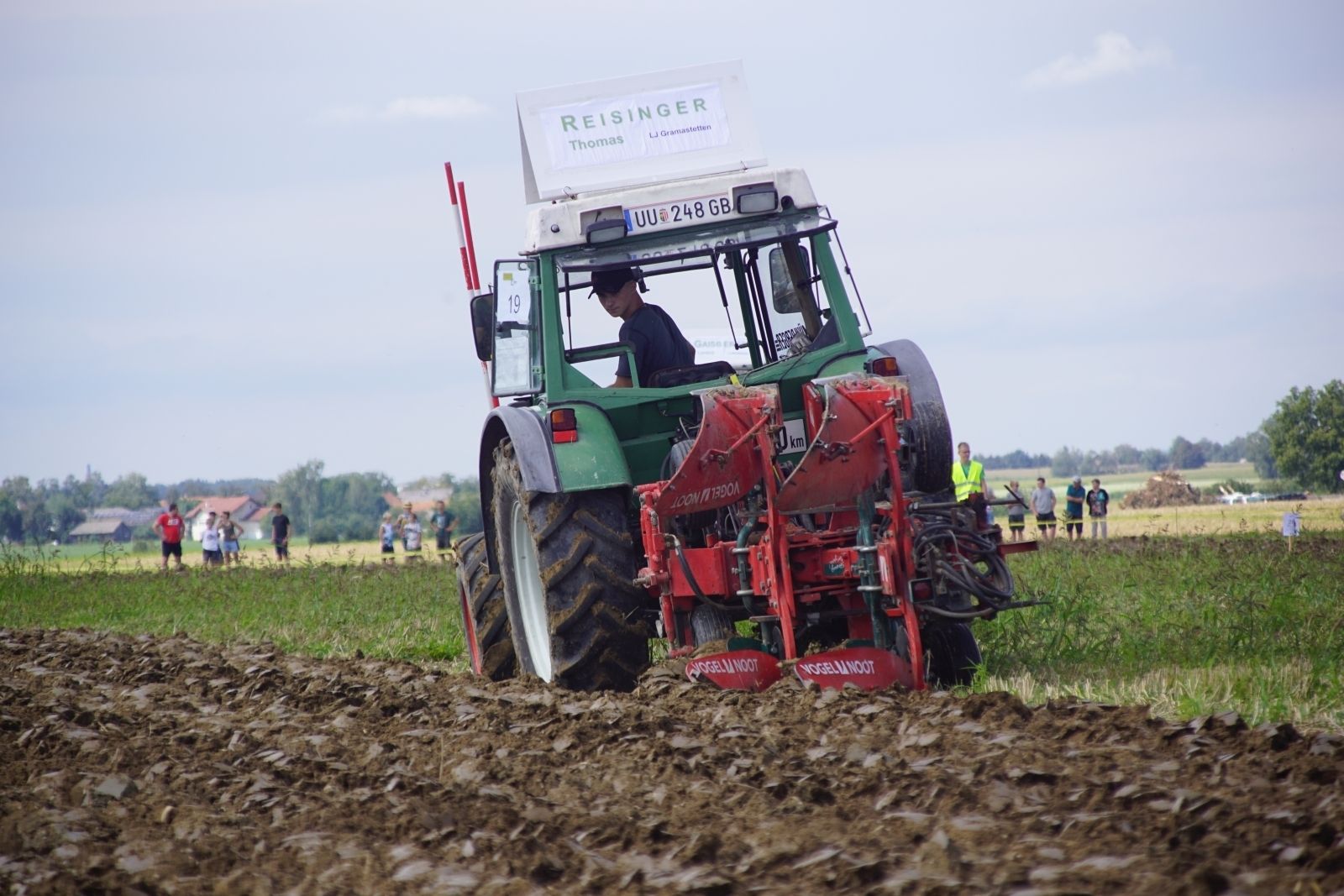 lj_KW 35-36_LE Pflügen.jpg © Landjugend Oberösterreich