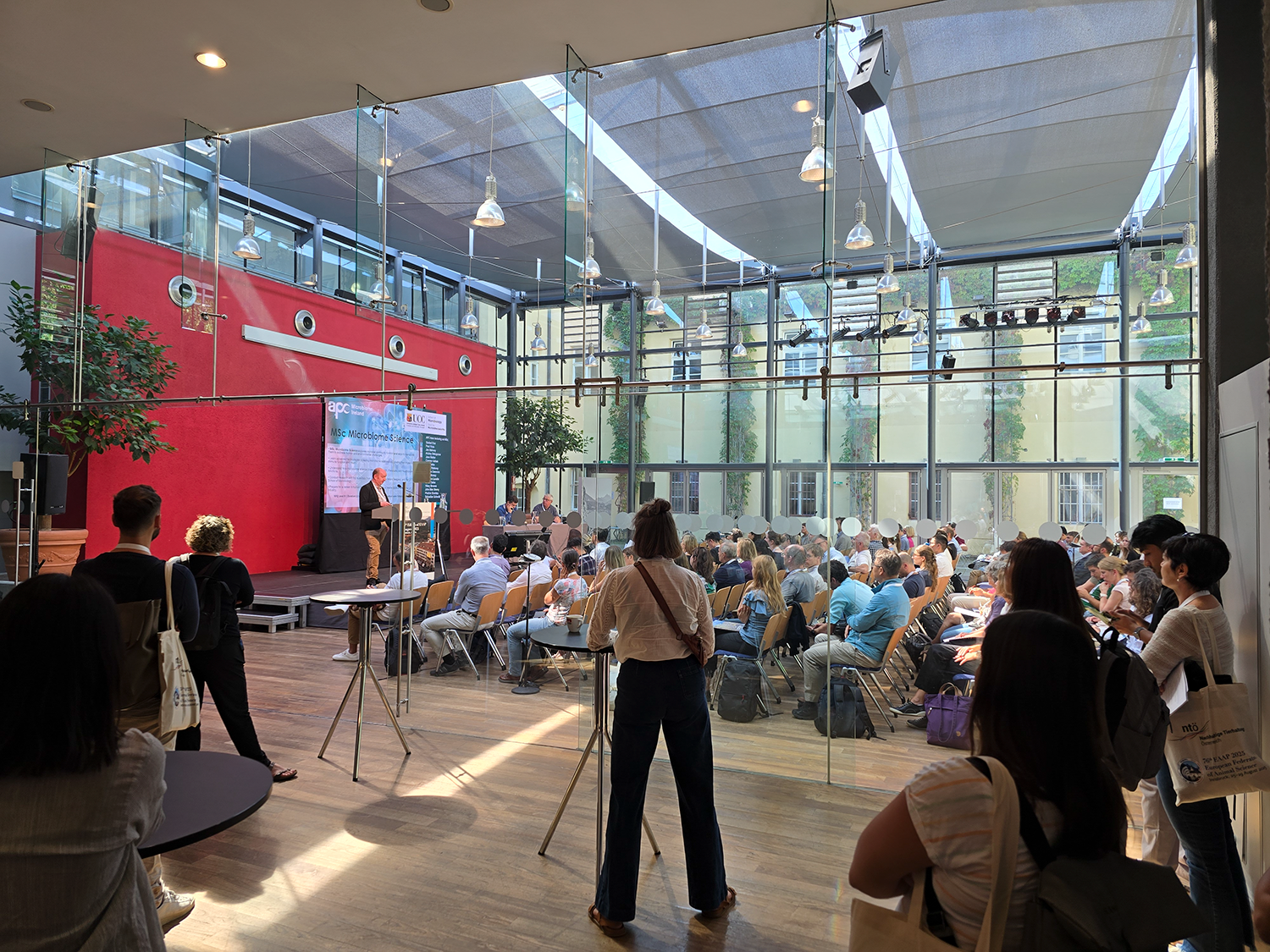 Vortragender und Zuschauer bei der EEAP © LK Tirol