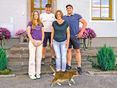 Sichere Zukunft mit Hendlmast und  Milchviehhaltung © Etter